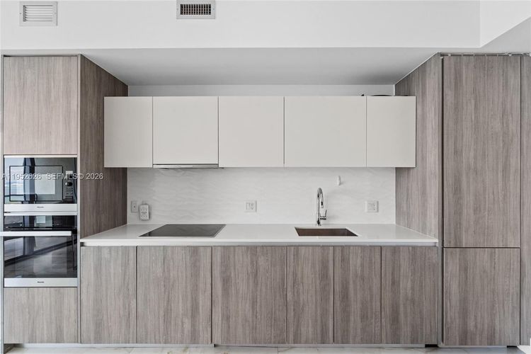 Biscayne Beach #4104 image #6