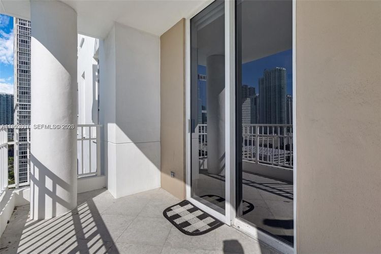 Courvoisier Courts #2103 image #29