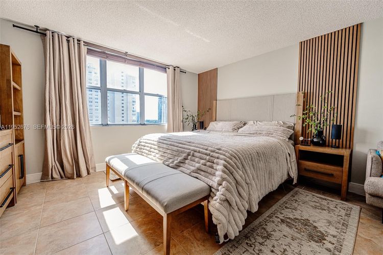 Cricket Club Miami #909 image #31