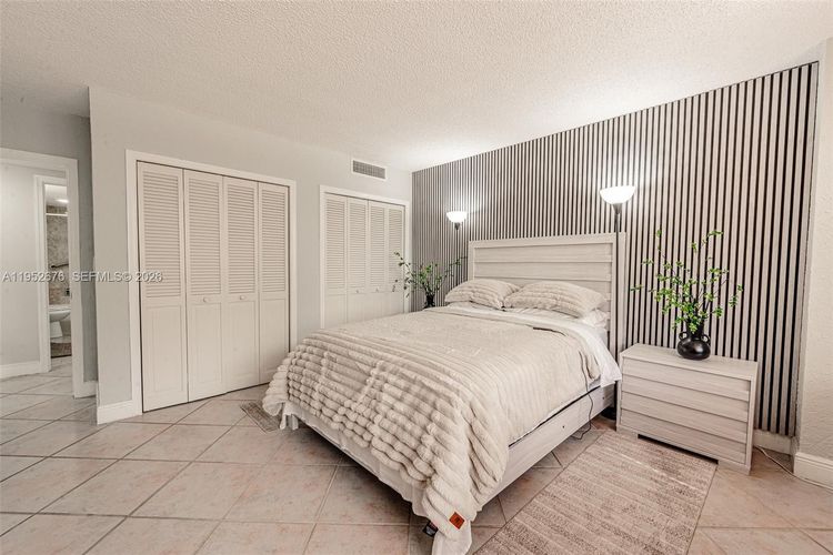 Cricket Club Miami #909 image #43