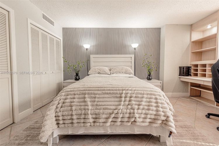 Cricket Club Miami #909 image #45