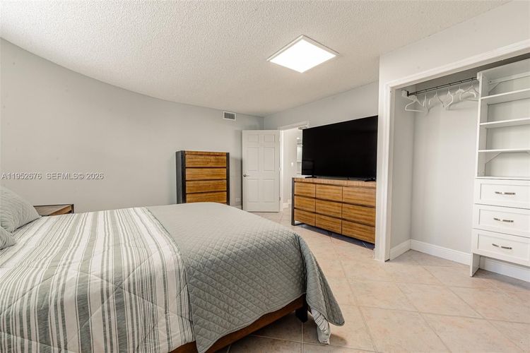 Cricket Club Miami #909 image #54