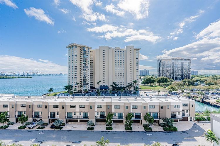 Cricket Club Miami #909 image #60