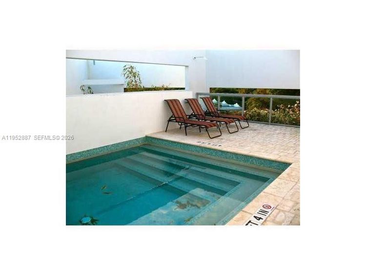 Lofts in the Grove #303 image #16