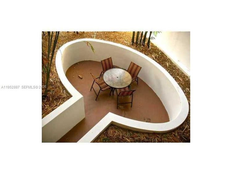 Lofts in the Grove #303 image #17