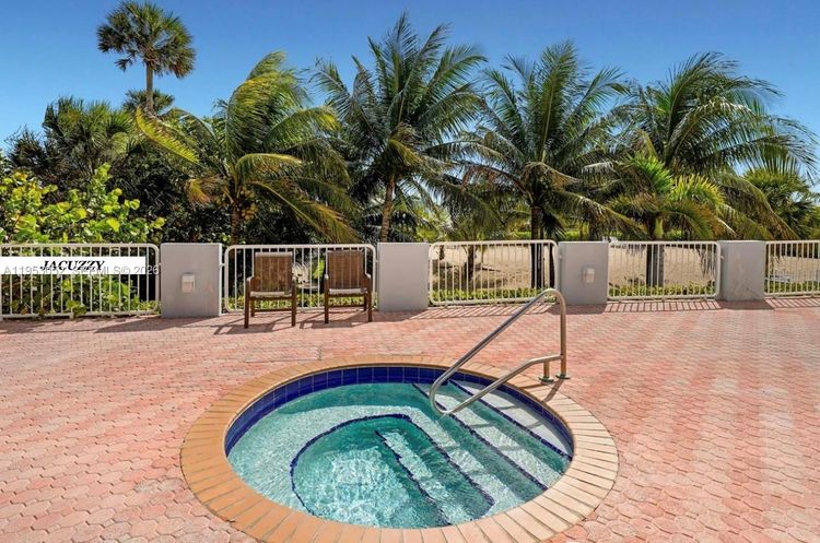 Marbella #503 image #24