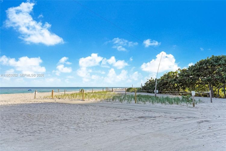 Marbella #503 image #25