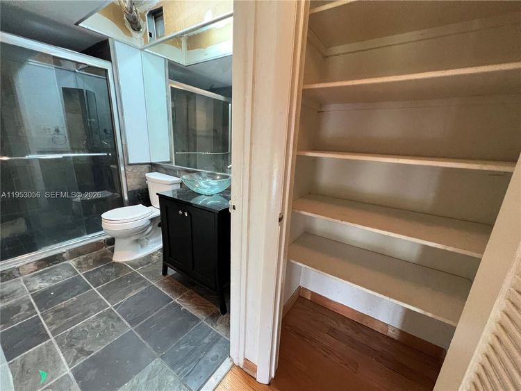 Towers of Key Biscayne #A706 image #19