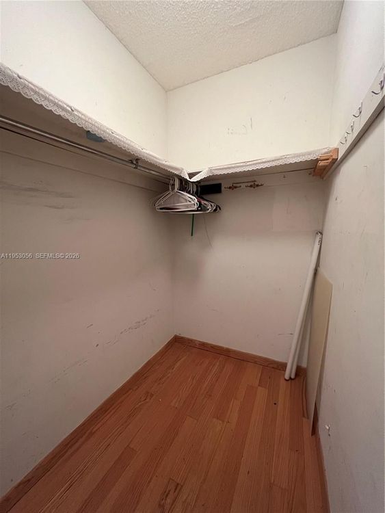 Towers of Key Biscayne #A706 image #20