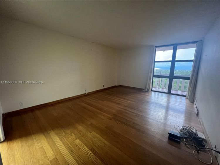 Towers of Key Biscayne #A706 image #24