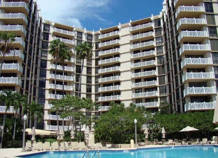 Towers of Key Biscayne #A706 image #32