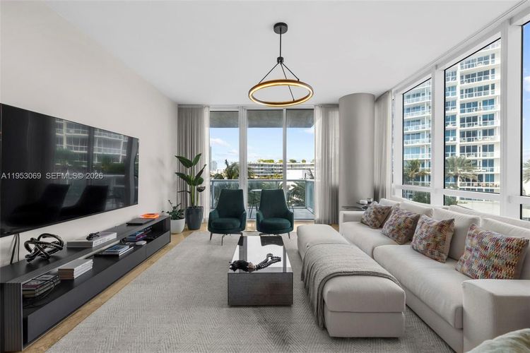 Continuum I South #510 image #8