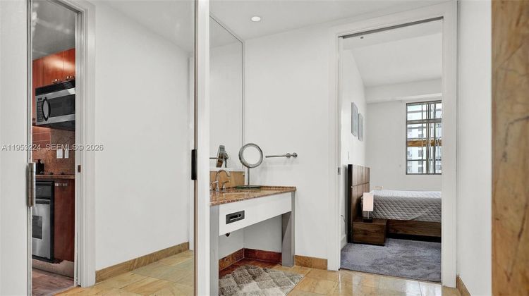 Mayfield AKA Hotel #3311 image #25