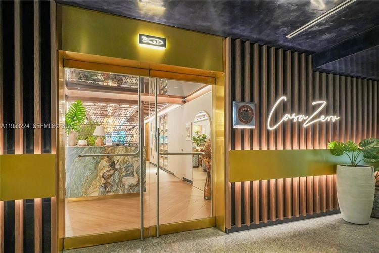 Mayfield AKA Hotel #3311 image #34