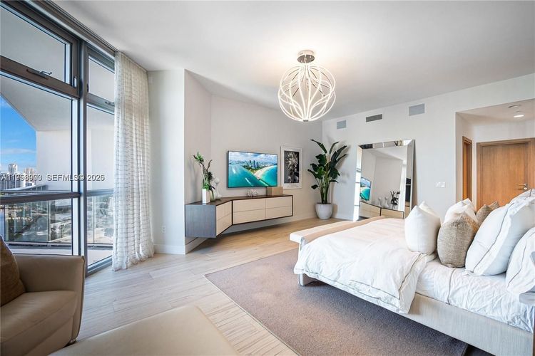 Marina Palms Yacht Club and Residences North Tower #PH6 image #36