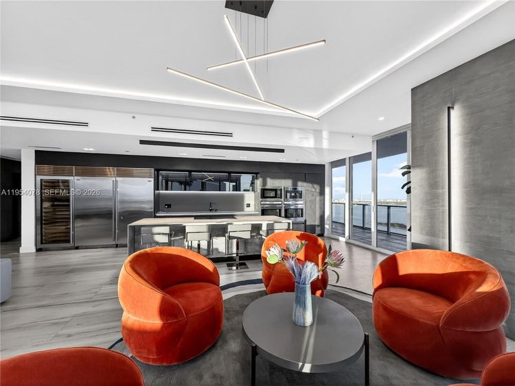 Paramount Bay #PH-4104 image #12