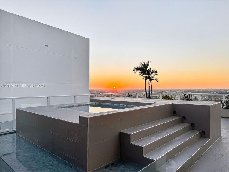 Paramount Bay #PH-4104 image #20