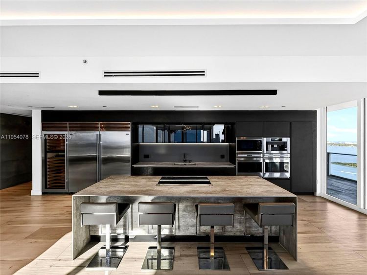 Paramount Bay #PH-4104 image #27