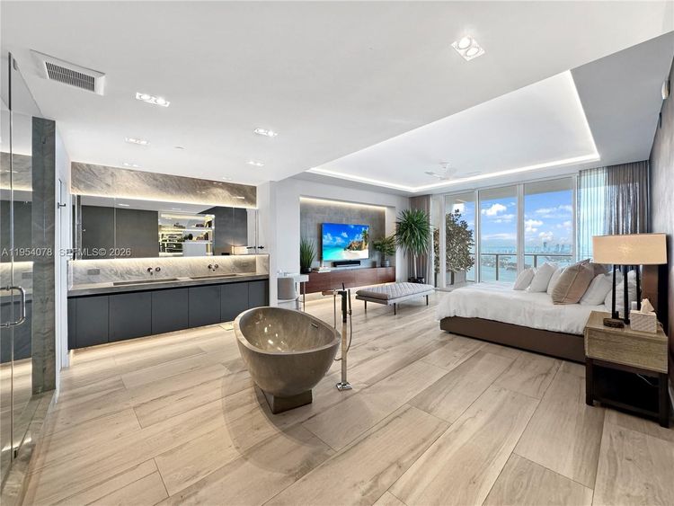 Paramount Bay #PH-4104 image #29