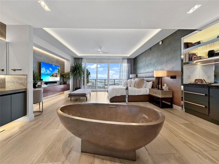 Paramount Bay #PH-4104 image #30