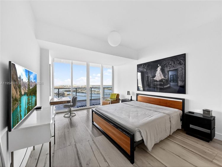 Paramount Bay #PH-4104 image #43