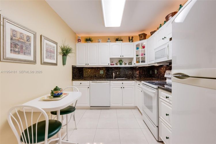 Olympus Towers and Marina #2315 image #22