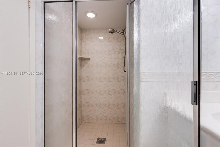 Olympus Towers and Marina #2315 image #31