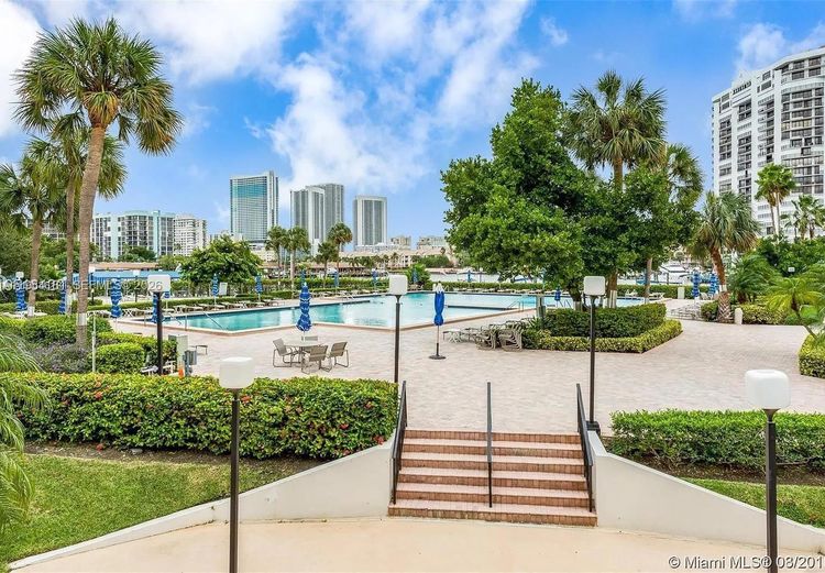 Olympus Towers and Marina #2315 image #36