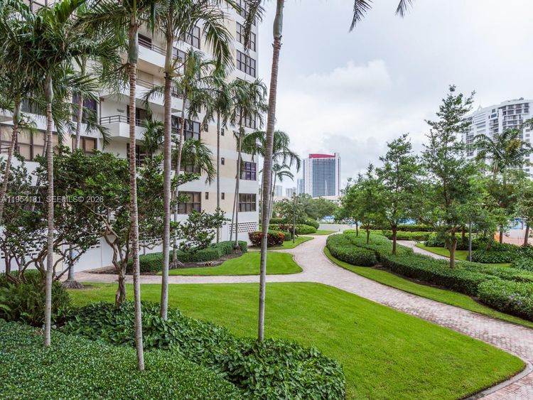 Olympus Towers and Marina #2315 image #45