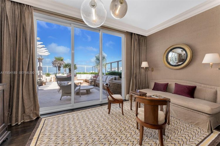 Grand Bay Residences #PH-1A image #12