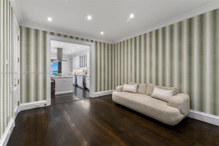 Grand Bay Residences #PH-1A image #23