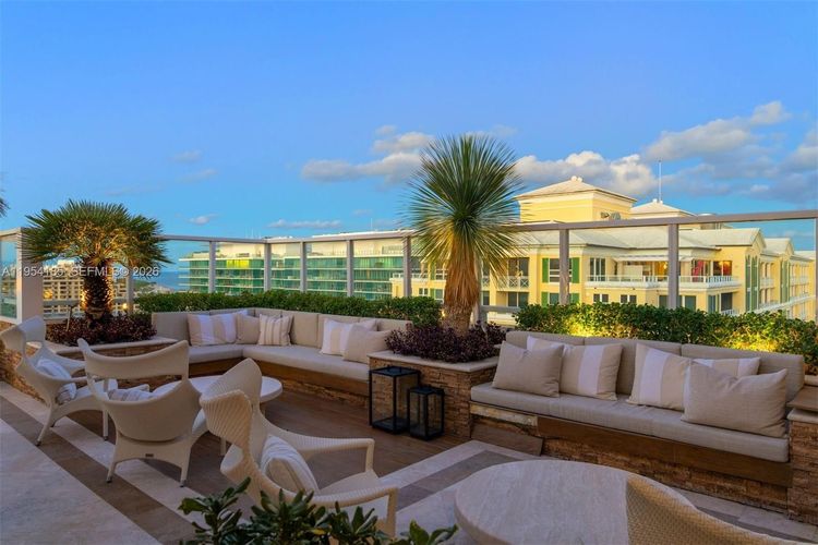 Grand Bay Residences #PH-1A image #45