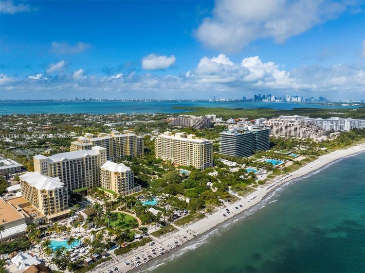 Grand Bay Residences #PH-1A image #51