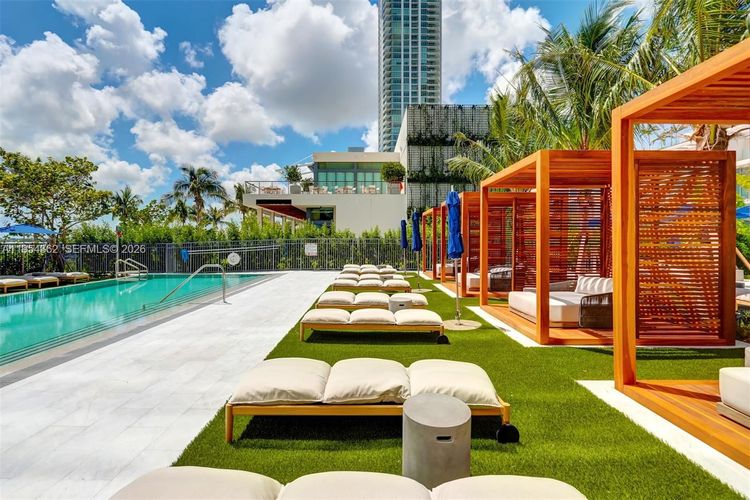 One Paraiso #3605 image #63