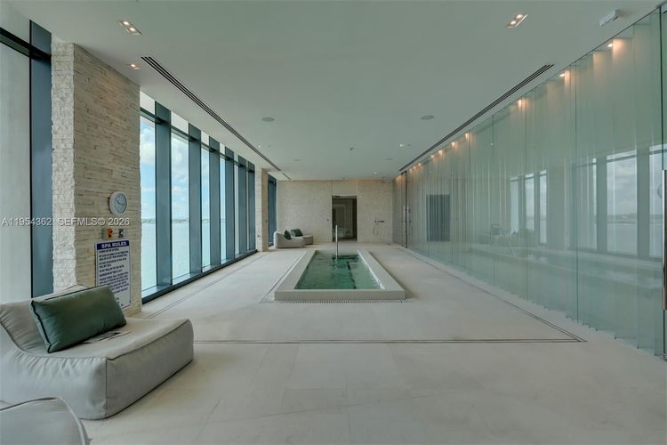 One Paraiso #3605 image #94