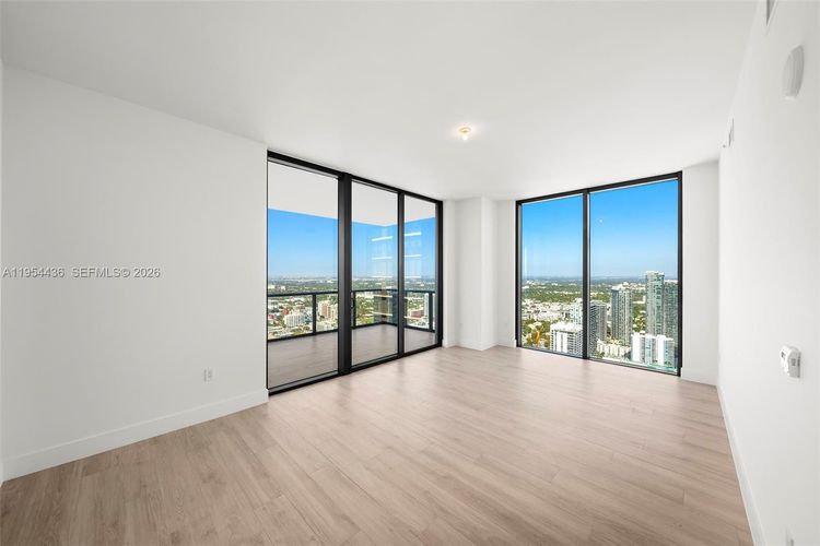 Elysee Miami #5502 image #20