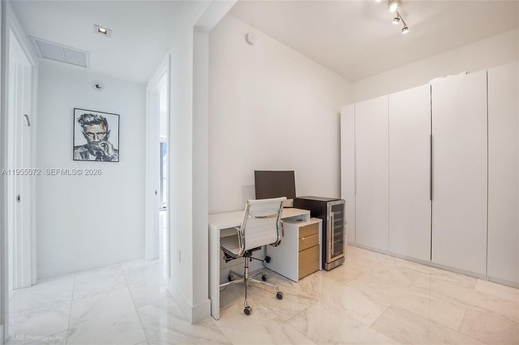 Echo Brickell #3902 image #12