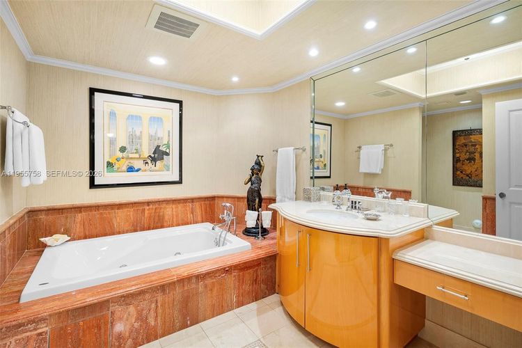Acqualina #4103 image #28