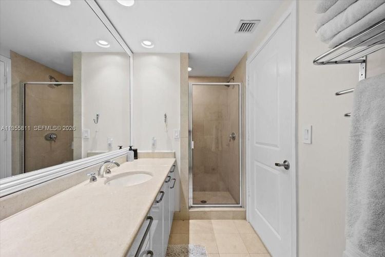 Ocean Palms Hollywood #3003 image #37