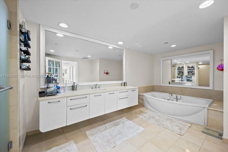 Ocean Palms Hollywood #3003 image #41