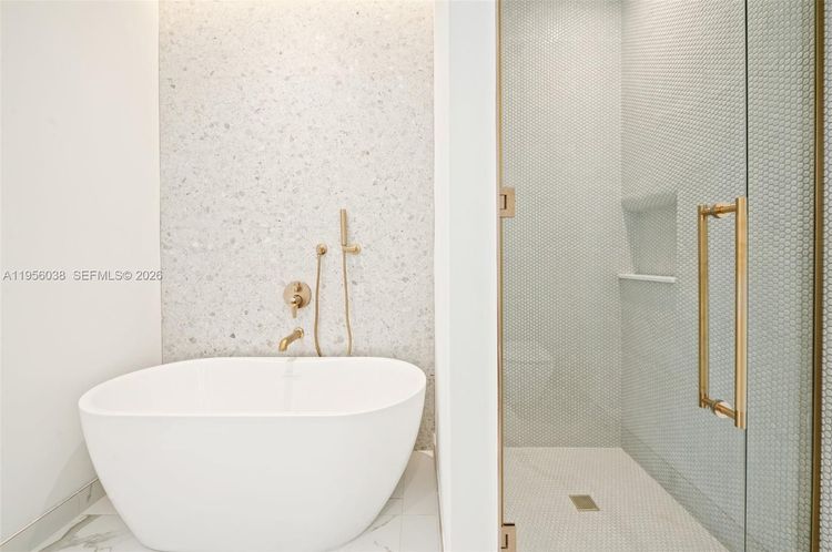 Mr. C Residences Bayshore Tower #805 image #14