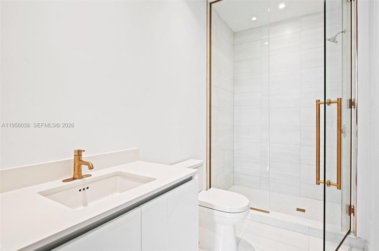 Mr. C Residences Bayshore Tower #805 image #23