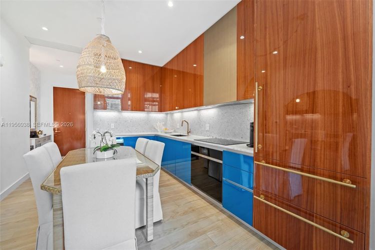 Mr. C Residences Bayshore Tower #805 image #9