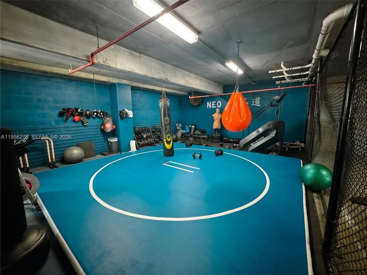 Neo Vertika #2122 image #23