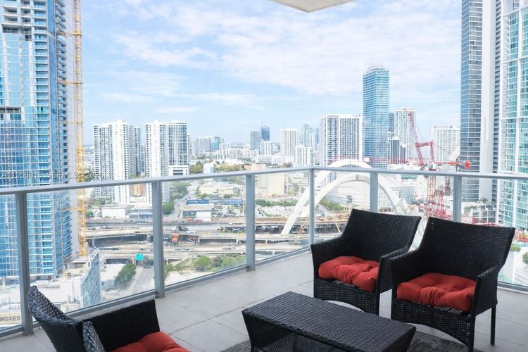 Paramount Miami Worldcenter #2401 image #11