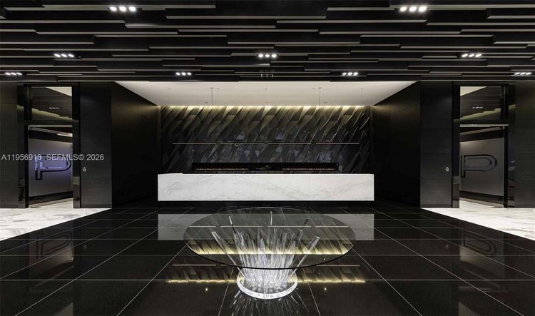 Paramount Miami Worldcenter #2401 image #26