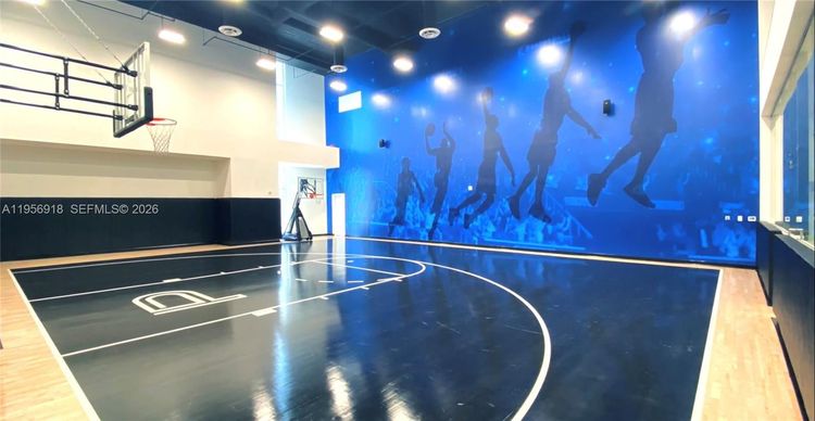 Paramount Miami Worldcenter #2401 image #32