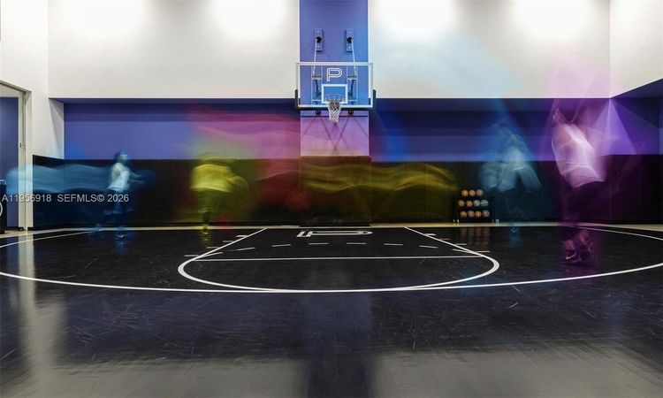 Paramount Miami Worldcenter #2401 image #34