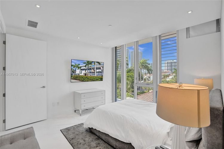 Vida at the Point #TH1 image #40