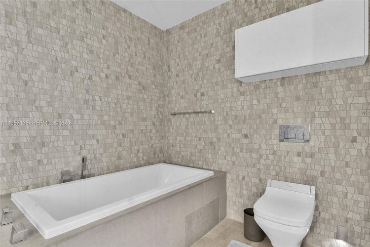 Rise Brickell City Centre #3503 image #18